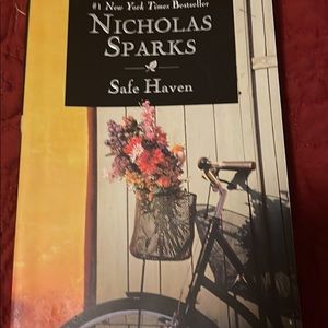 Safe Haven by Nicholas Sparks